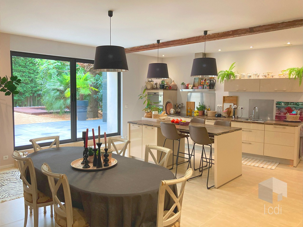 Maison à vendre à Montelimar, 42,73 m², 8 pièces – photo 1 sur 20