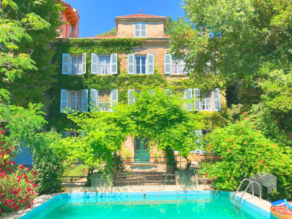 Maison à vendre à Montelimar, 500 m², 12 pièces – photo 3 sur 20