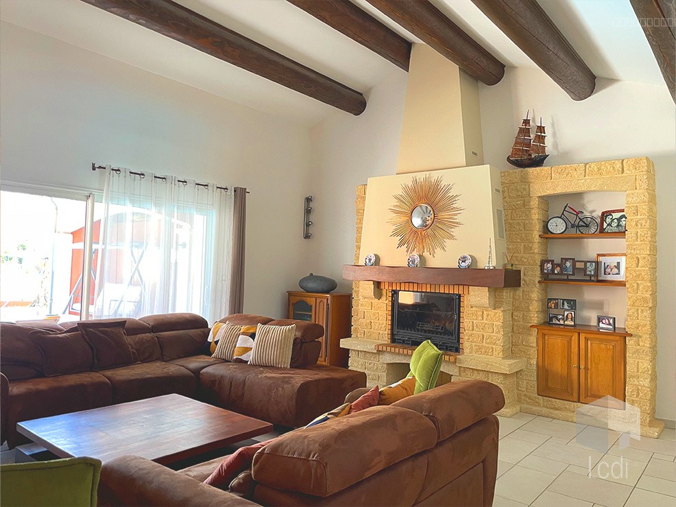 Maison à vendre à Montelimar, 37 m², 6 pièces – photo 3 sur 9