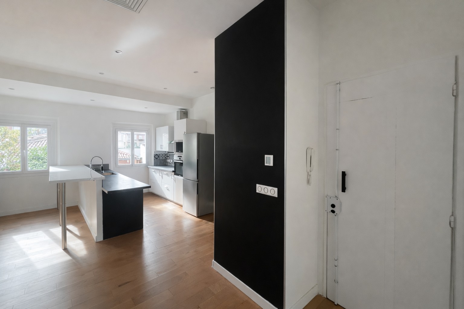 Appartement à vendre à Aubagne, 83,4 m², 4 pièces – photo 2 sur 9