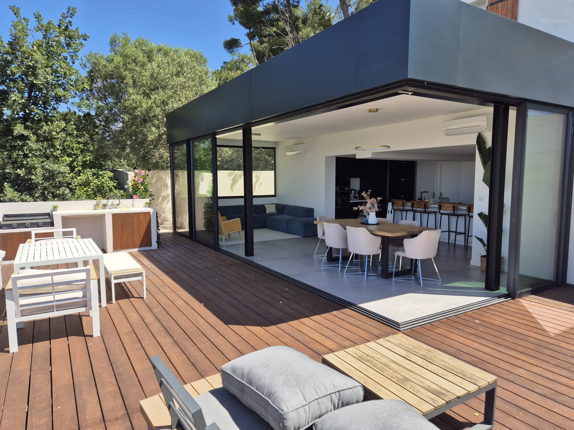 EXCLUSIVITÉ   VILLA CONTEMPORAINE AVEC VUE PANORAMIQUE   LA VALENTINE — photo 15
