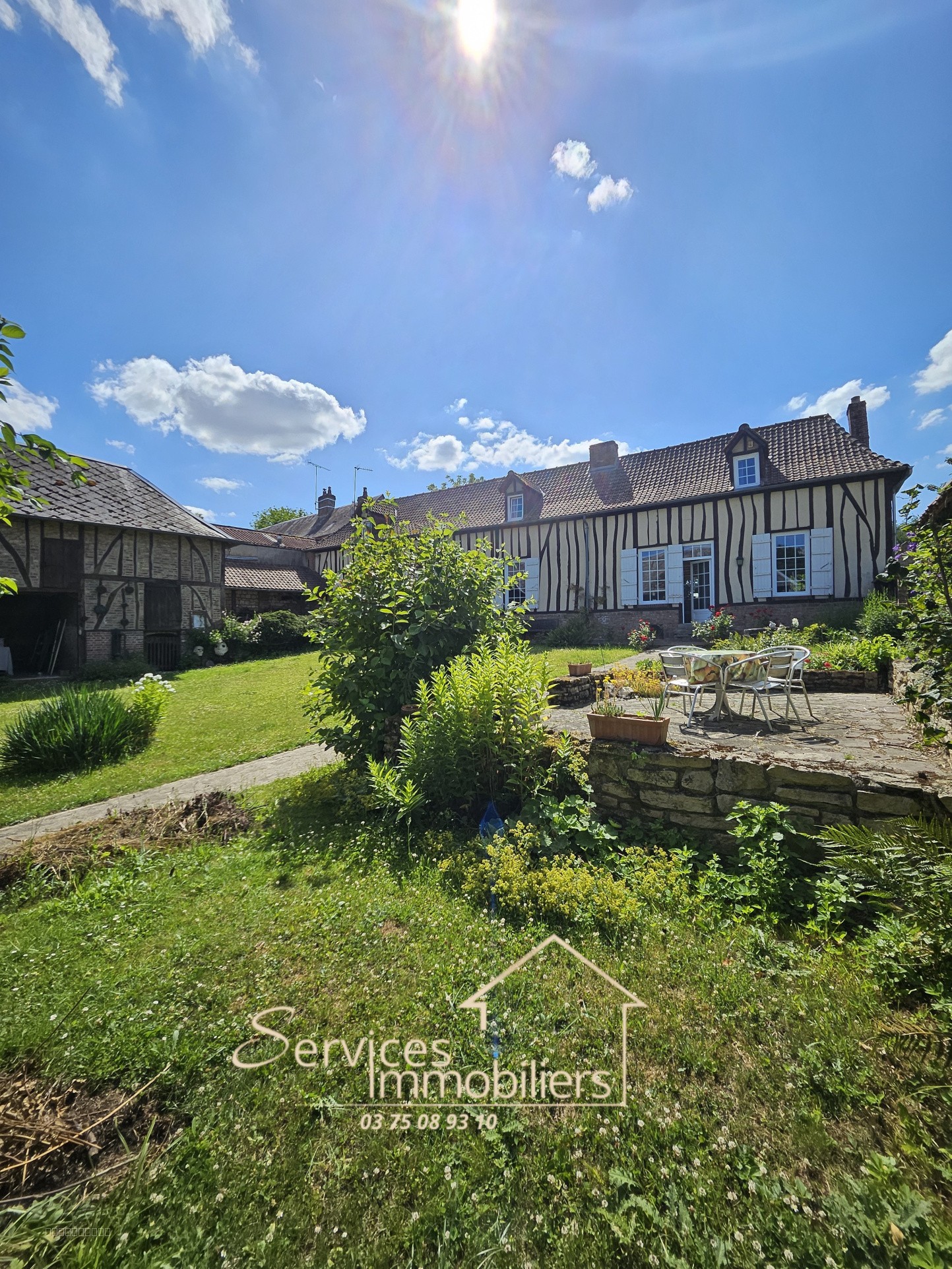 Bien immobilier à vendre à Naours, 183 m², 6 pièces – photo 2 sur 20