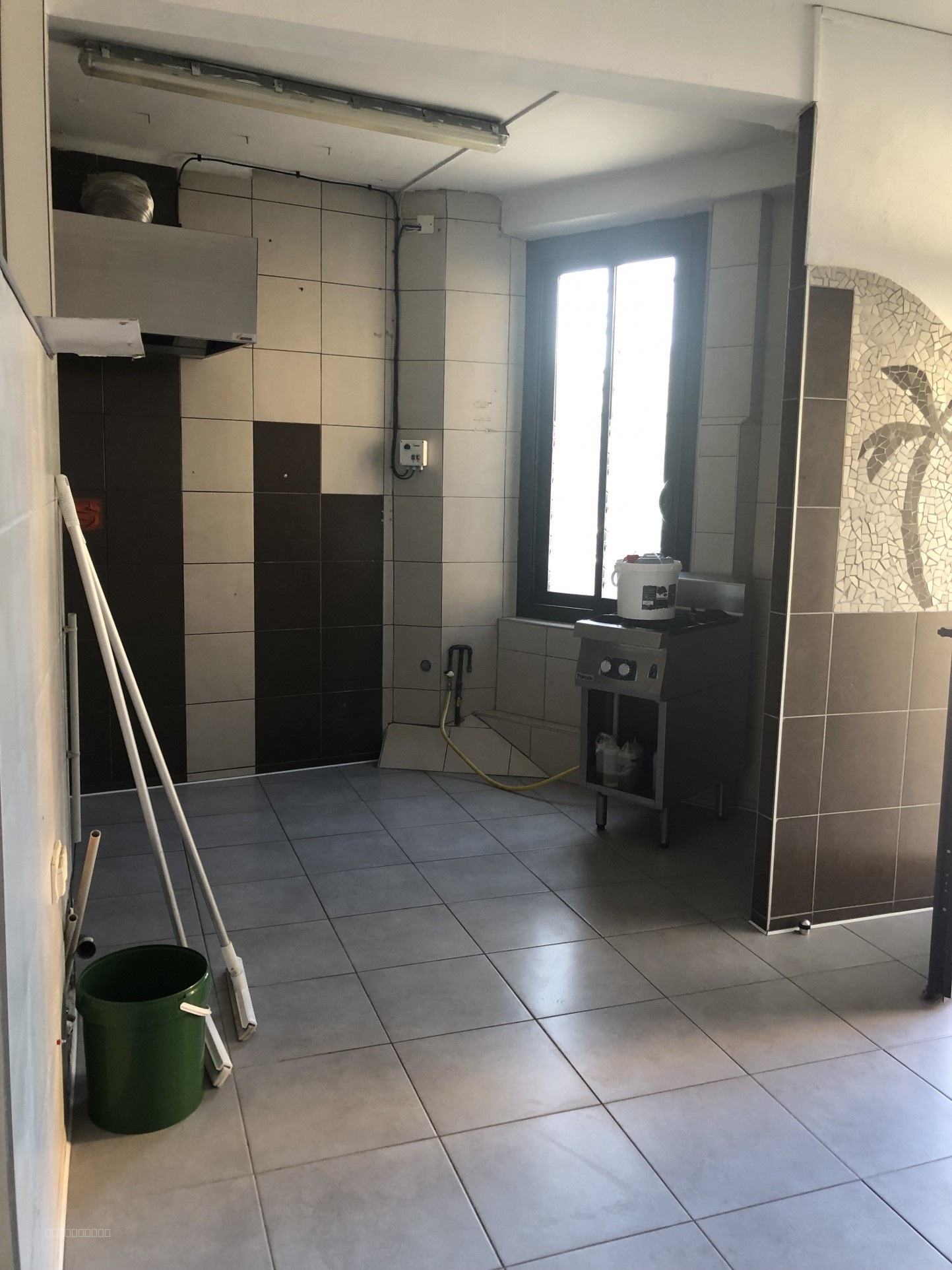 Local commercial à louer à Gaillac, 50 m² – photo 2 sur 4