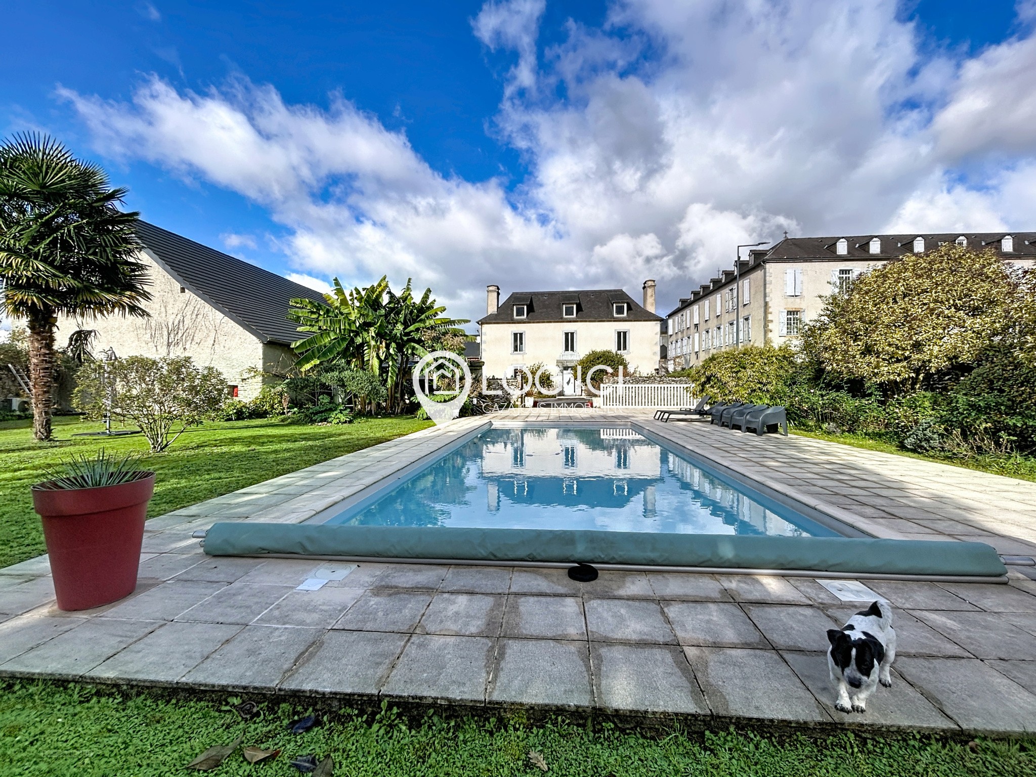 Maison à vendre à Igon, 279,8 m², 7 pièces – photo 2 sur 20
