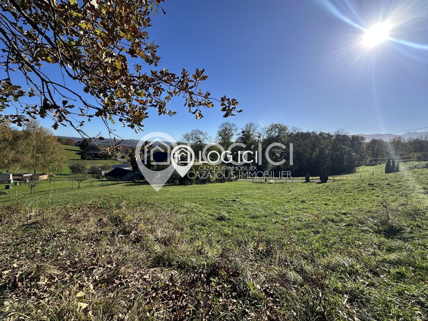Terrain à vendre à Nay, 2 000 m² – photo 1 sur 9
