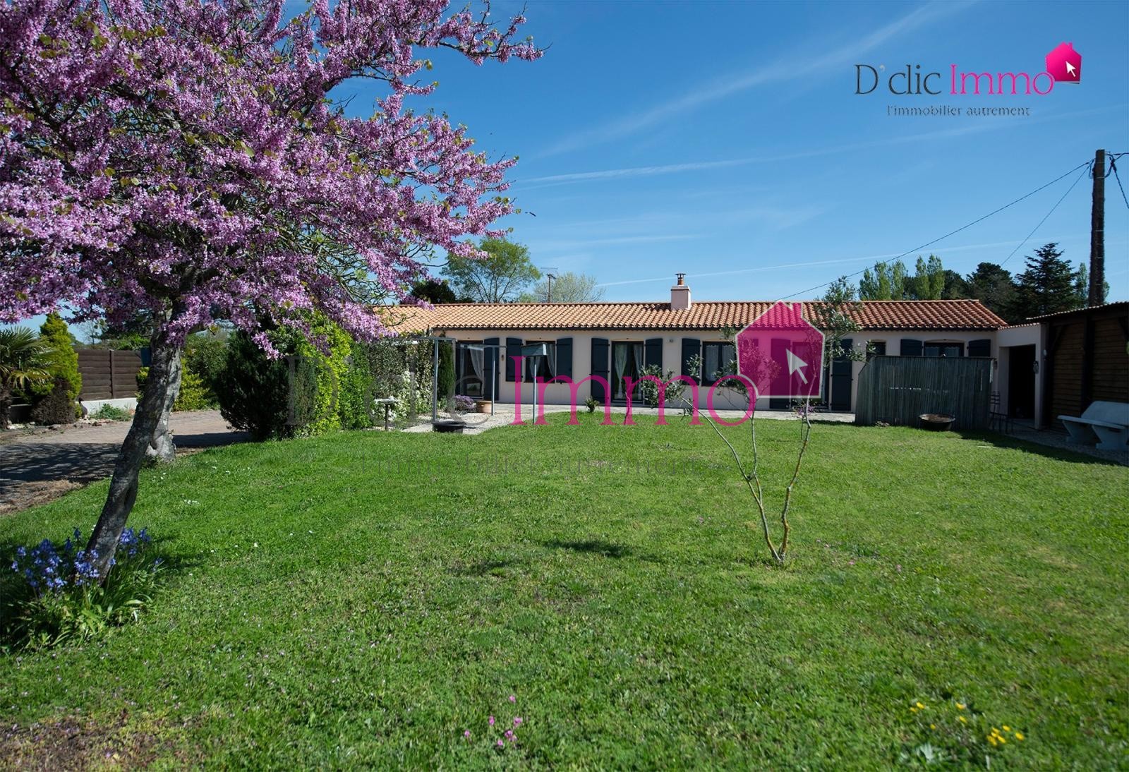 Maison à vendre à Soullans, 35,02 m², 5 pièces – photo 1 sur 14