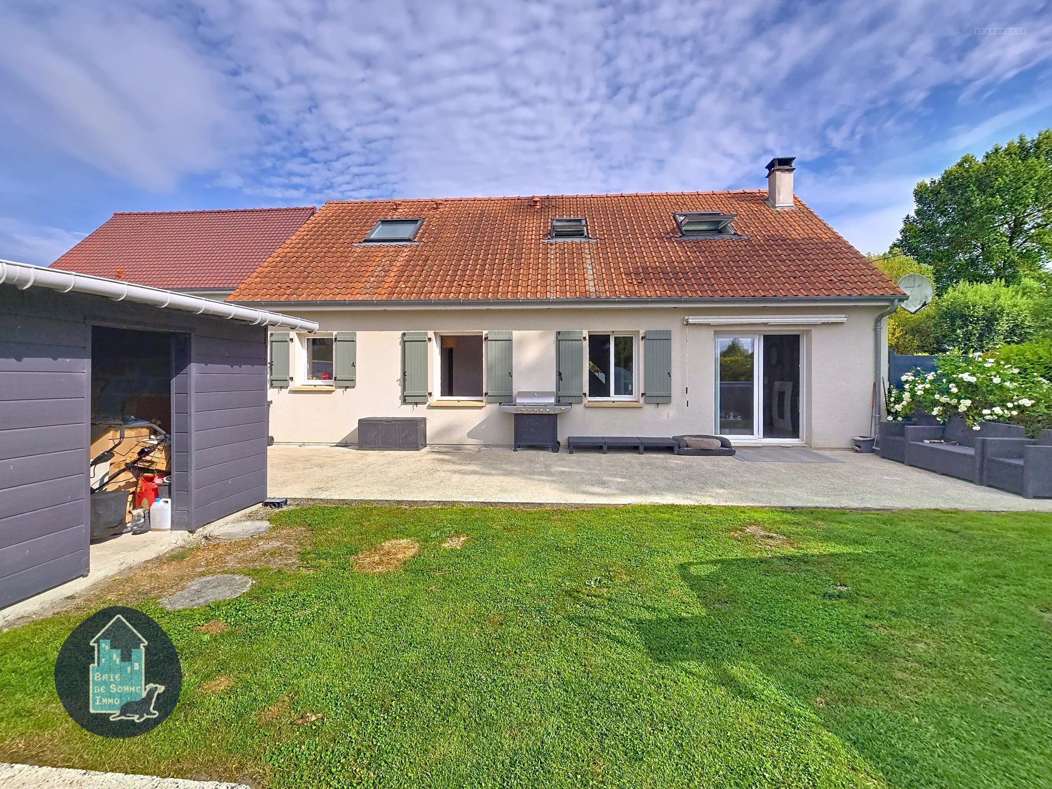 Maison à vendre à Favieres, 485 m², 6 pièces – photo 1 sur 9