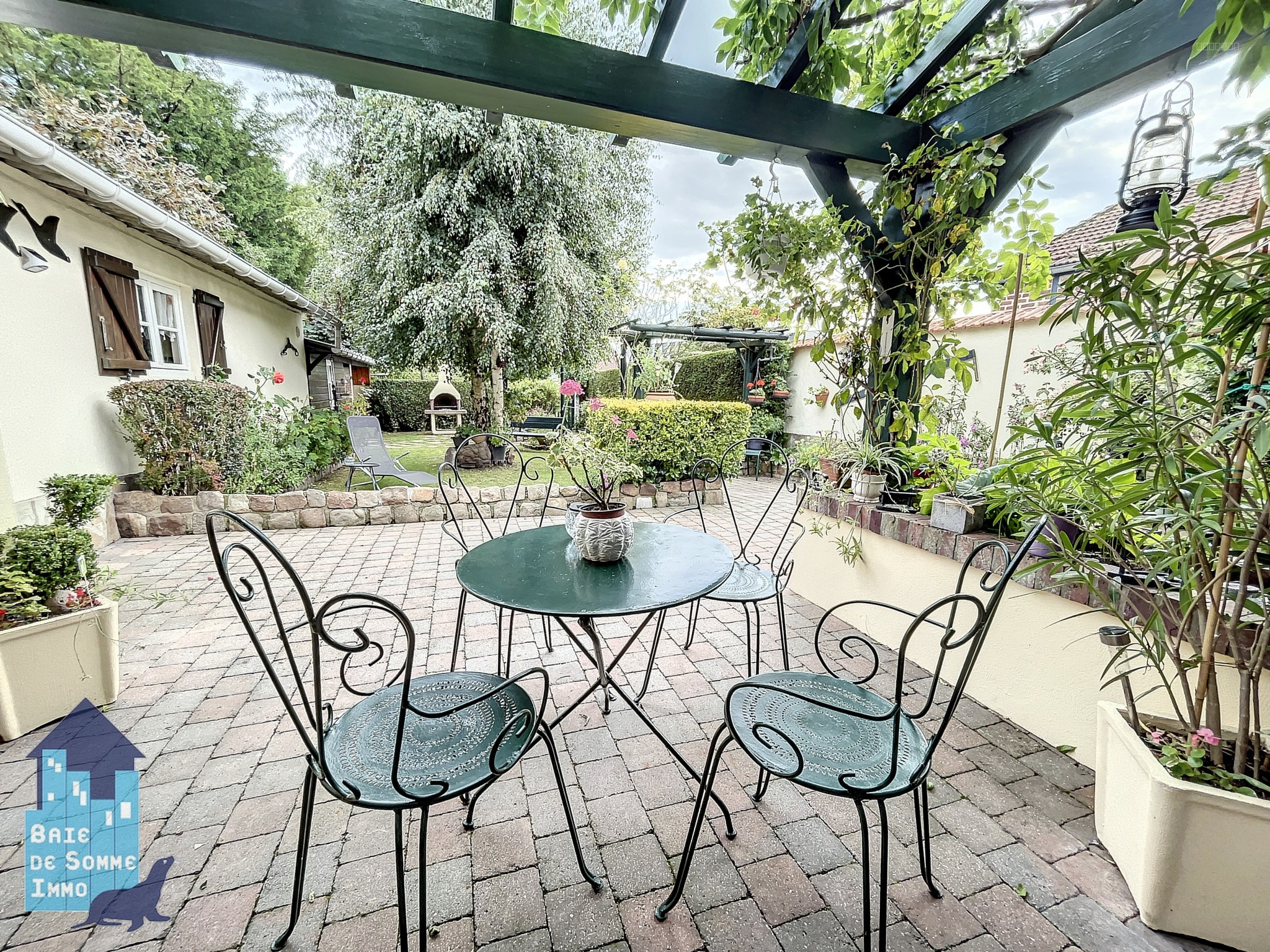 Maison à vendre à Abbeville, 778 m², 8 pièces – photo 1 sur 27