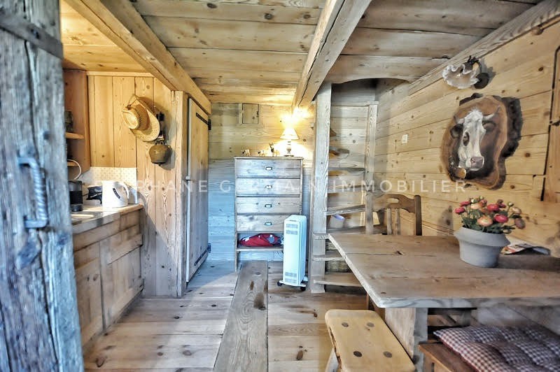 MEGÈVE   CÔTE 2000 Élégance alpine & charme confidentiel   Demi-chalet de prestige avec jardin privatif — photo 8