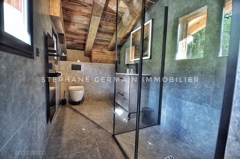 MEGEVE - A PROXIMITE DU VILLAGE - CHALET - 5 CHAMBRES — photo 18