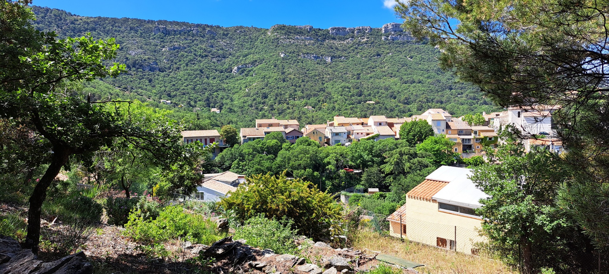 Maison à vendre à Mimet, 190 m², 7 pièces – photo 2 sur 20