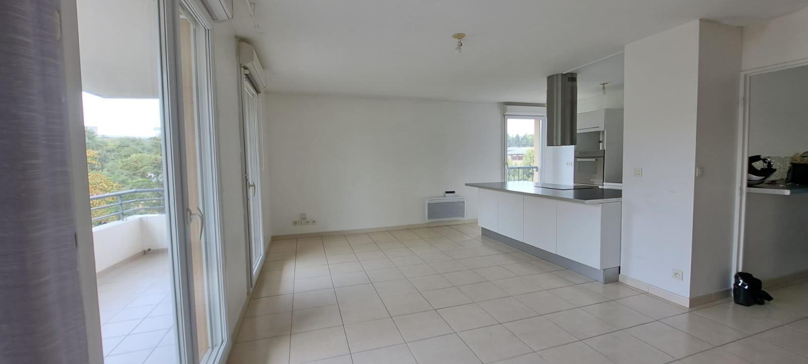 Appartement à vendre à Marseille, 85 m², 4 pièces – photo 1 sur 12
