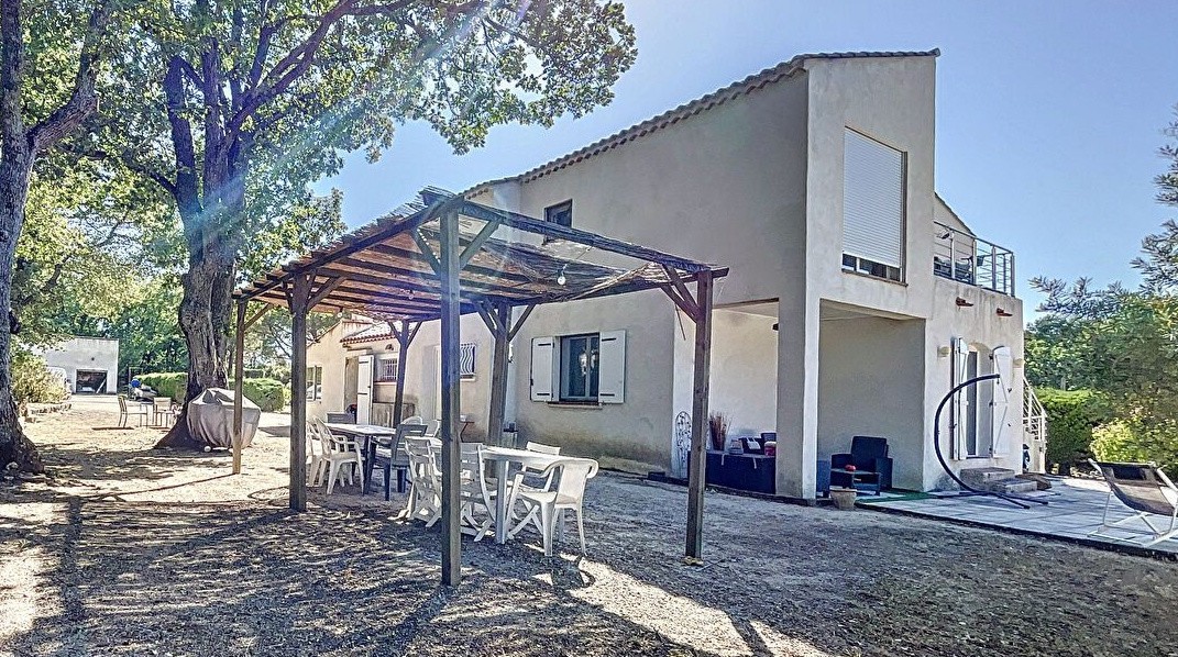 Maison à vendre à Trets, 163 m², 6 pièces – photo 3 sur 20