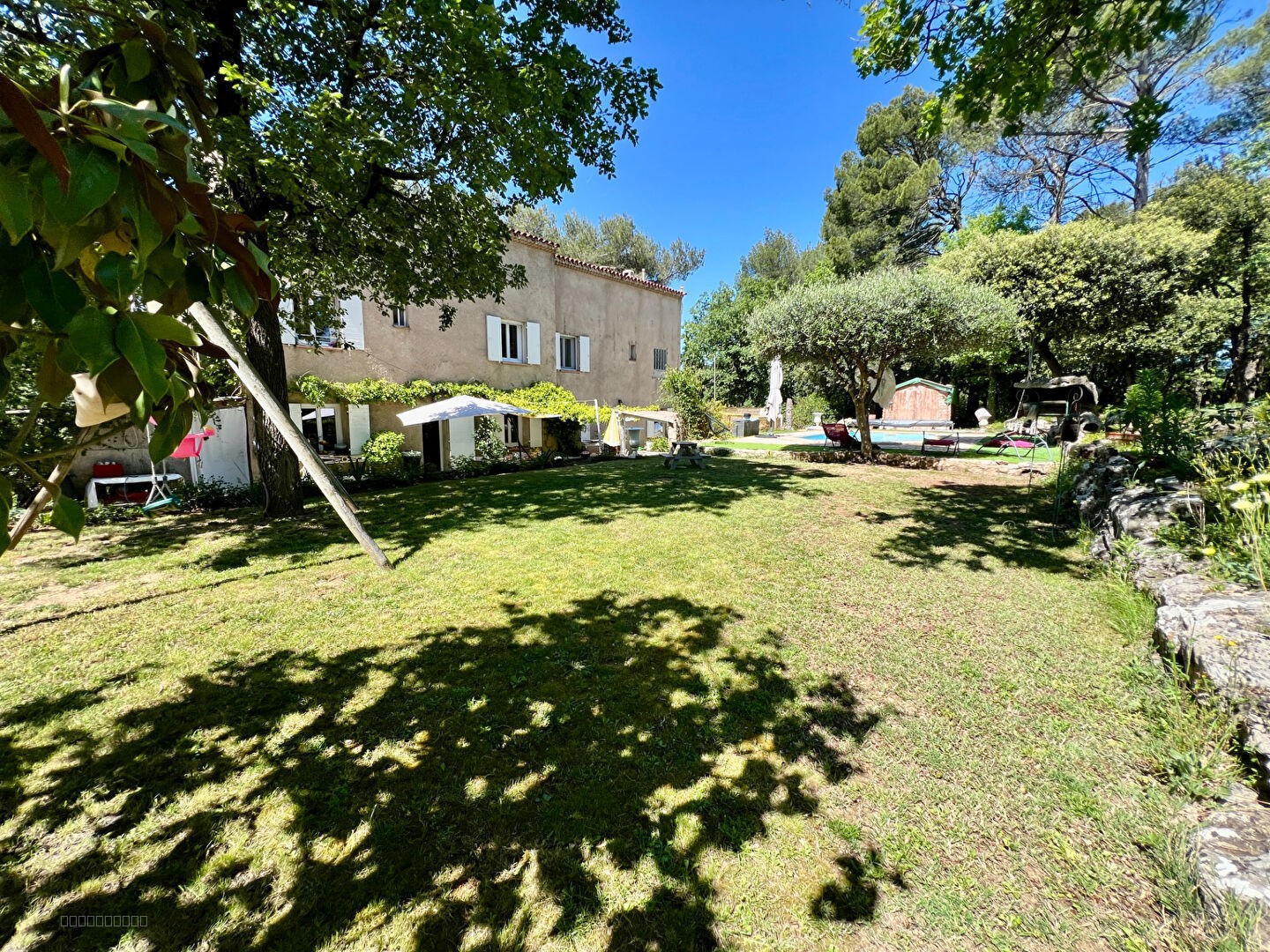 Maison à vendre à Rougiers, 152 m², 5 pièces – photo 2 sur 9