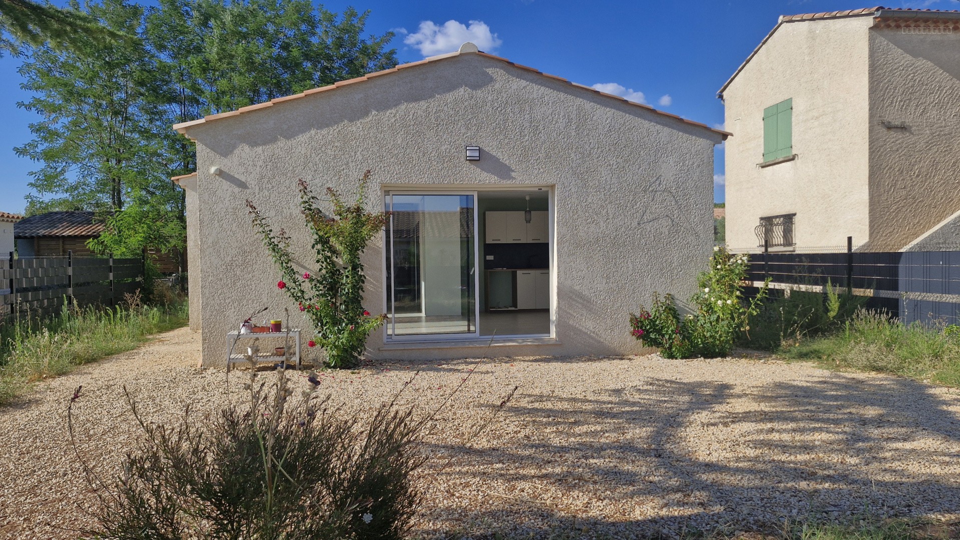 Maison à vendre à Pourrieres, 80 m², 4 pièces – photo 1 sur 7