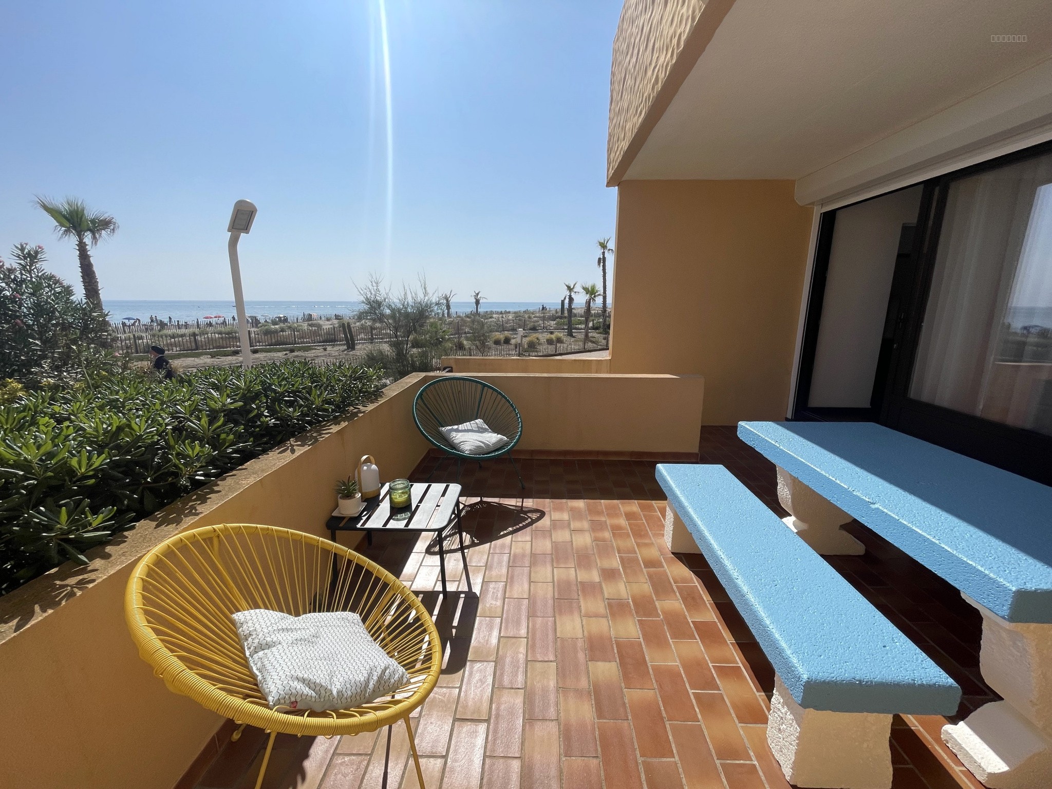 Le Barcarès Superbe T3 front de mer, vue mer avec pisicne accès direct plage ! — photo 1