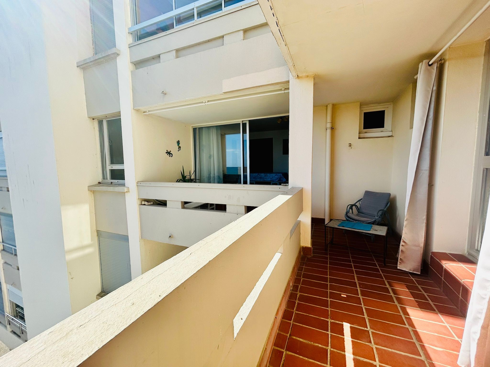 Le Barcarès Port Plaisance Beau T3 de 69m2 habitables VUE MER terrasse, cave et parking privé ! — photo 10