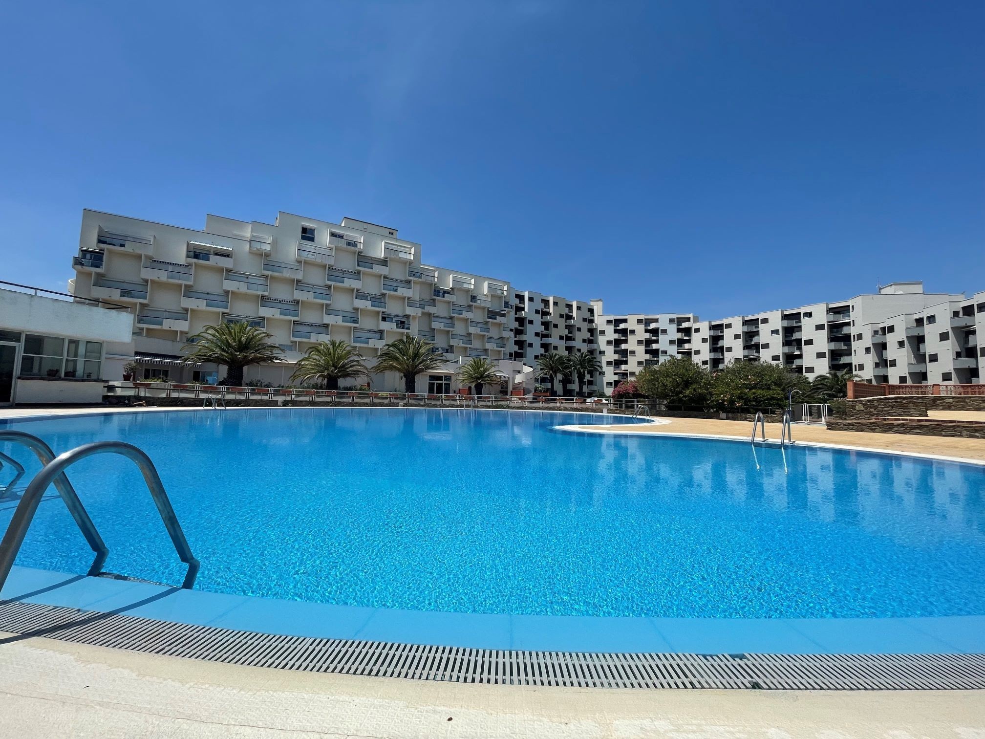 Le Barcarès Rare ! Bel appartement T3 avec terrasse sud ouest et parking privé ! — photo 8