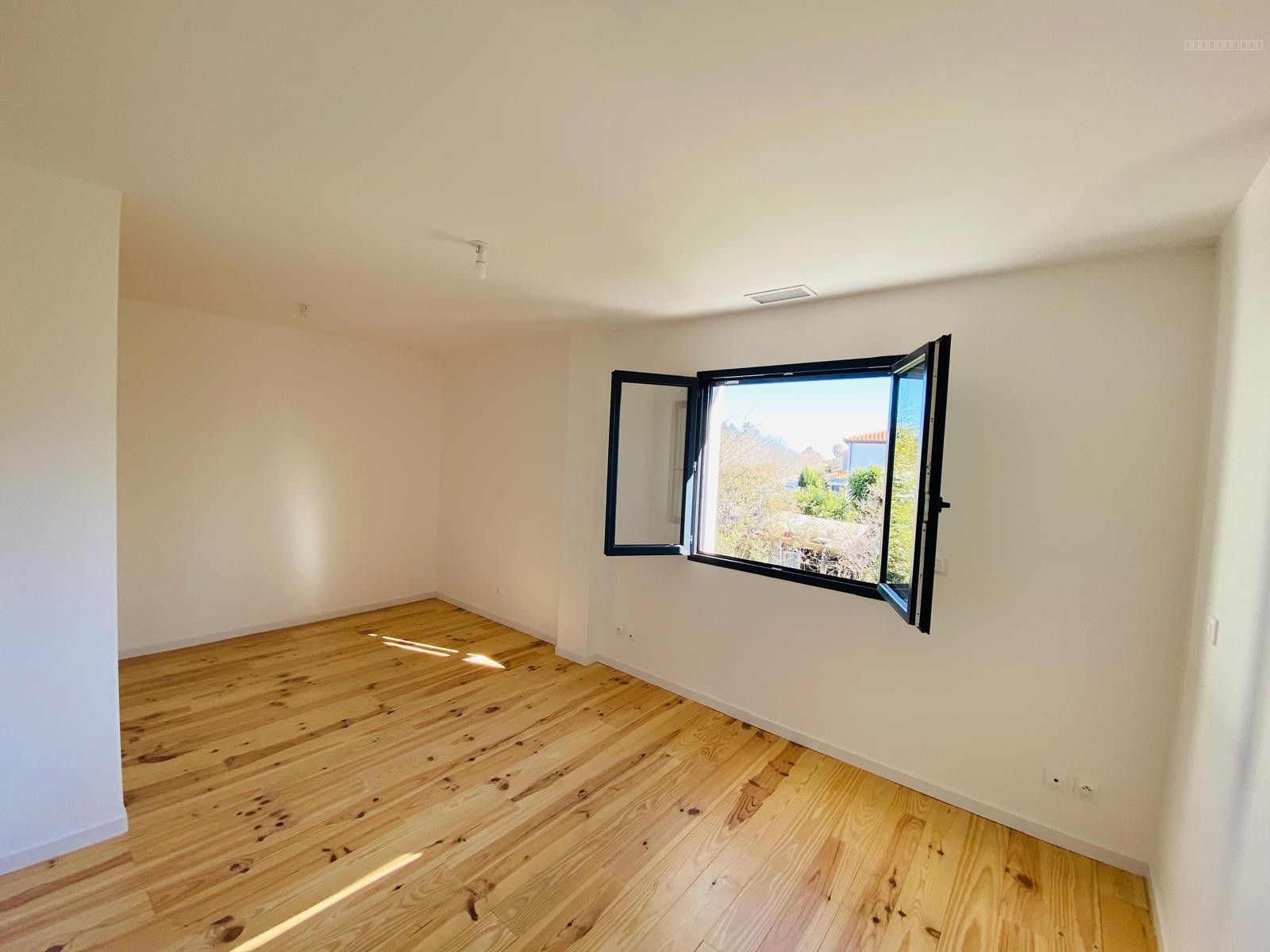 Torreilles Baisse de prix villa neuve 3 faces de type T4 ! — photo 11