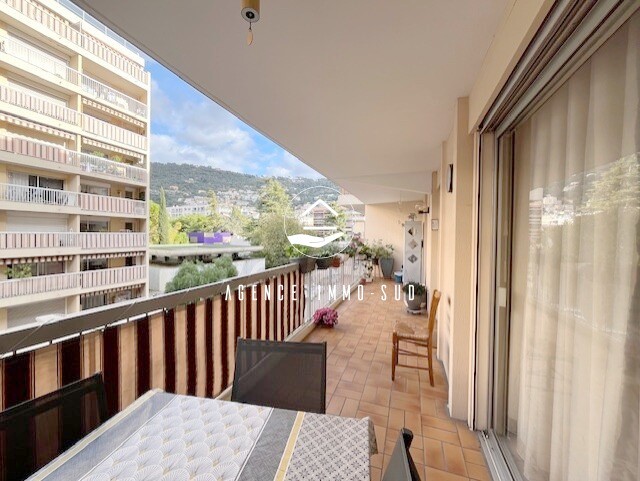 Appartement 4/5 Pièces quartier Saint Roch — photo 1