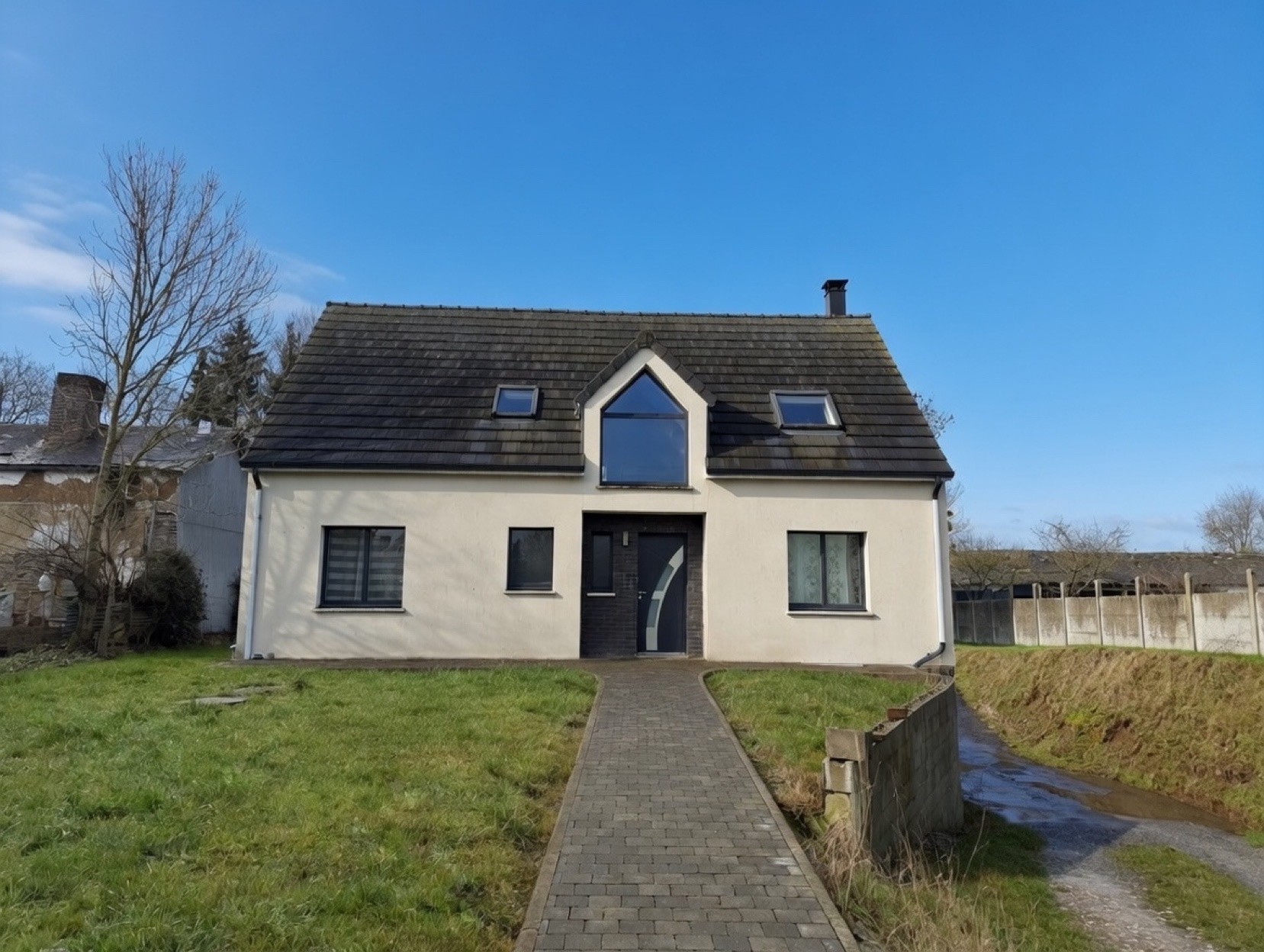 Maison à vendre à Poix de picardie, 123 m², 4 pièces – photo 1 sur 11