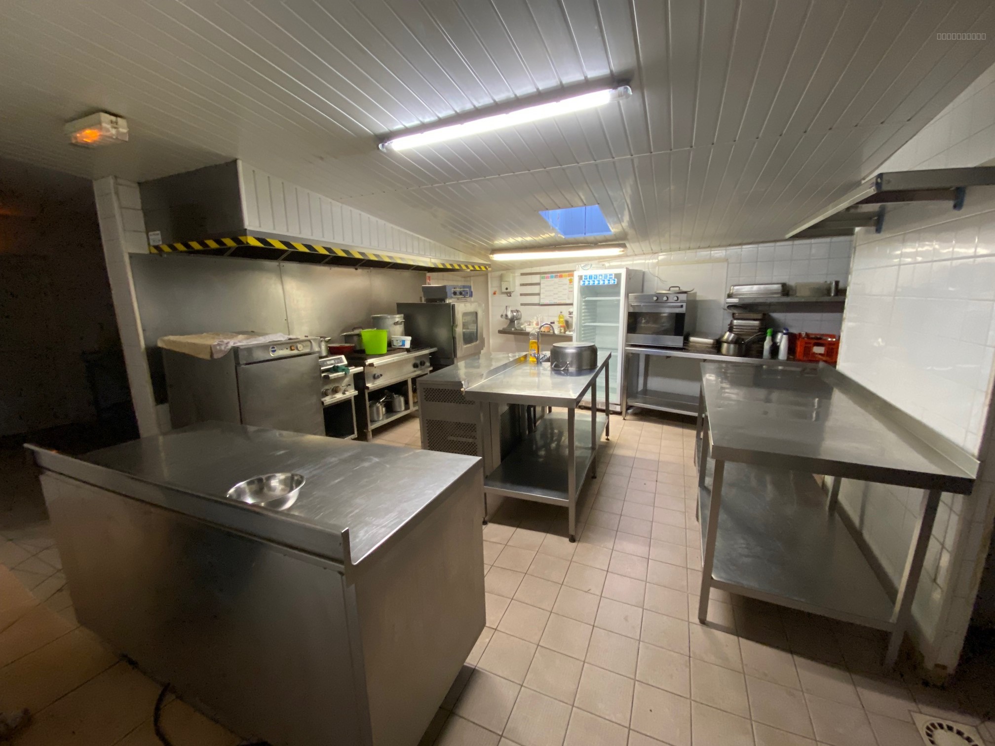 Bien immobilier à vendre à Caulieres, 497 m² – photo 3 sur 17