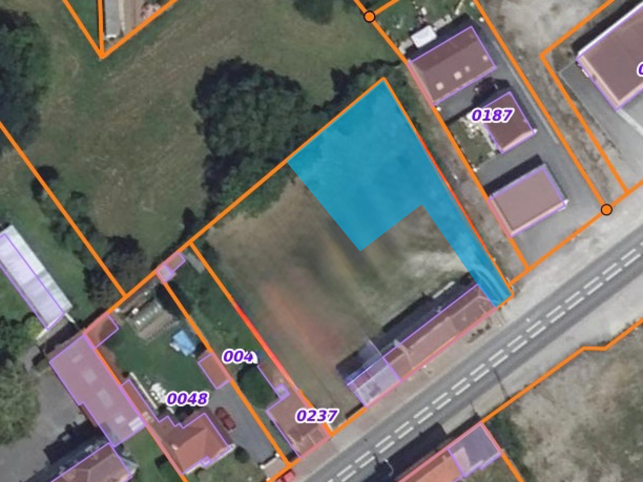 Bien immobilier à vendre à Quevauvillers, 610 m² – photo 1 sur 1