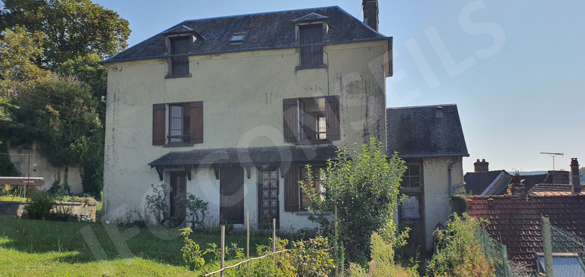 Maison à vendre à Gaillon, 672 m², 4 pièces – photo 2 sur 9
