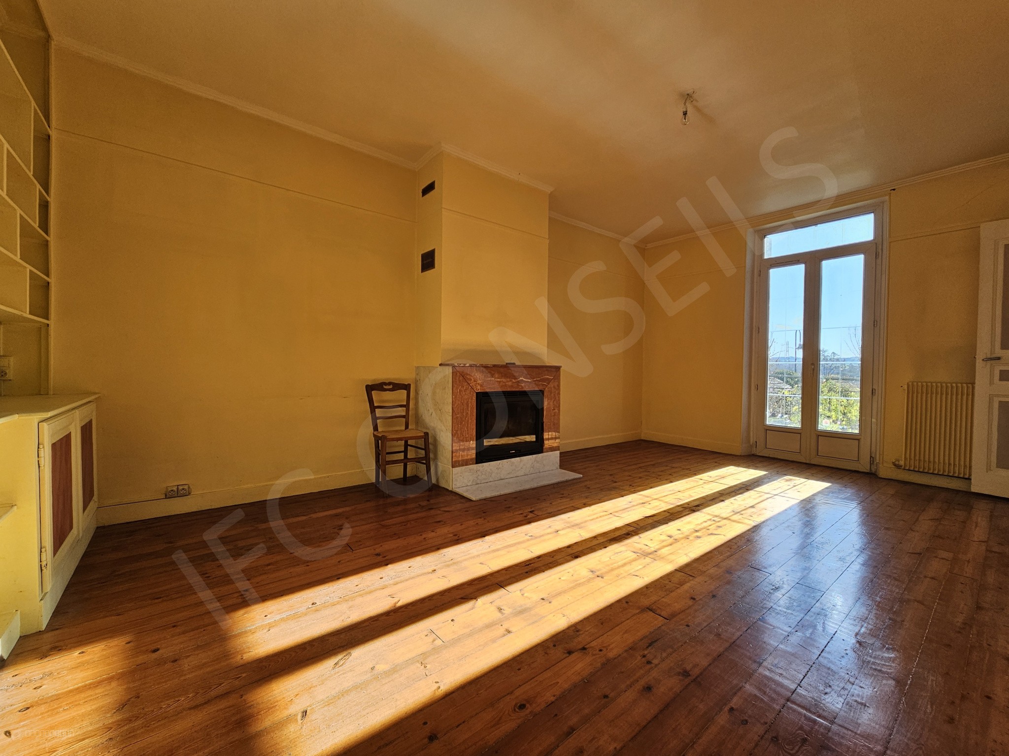 Ensemble immobilier composé de 3 logements et un terrain constructible — photo 8