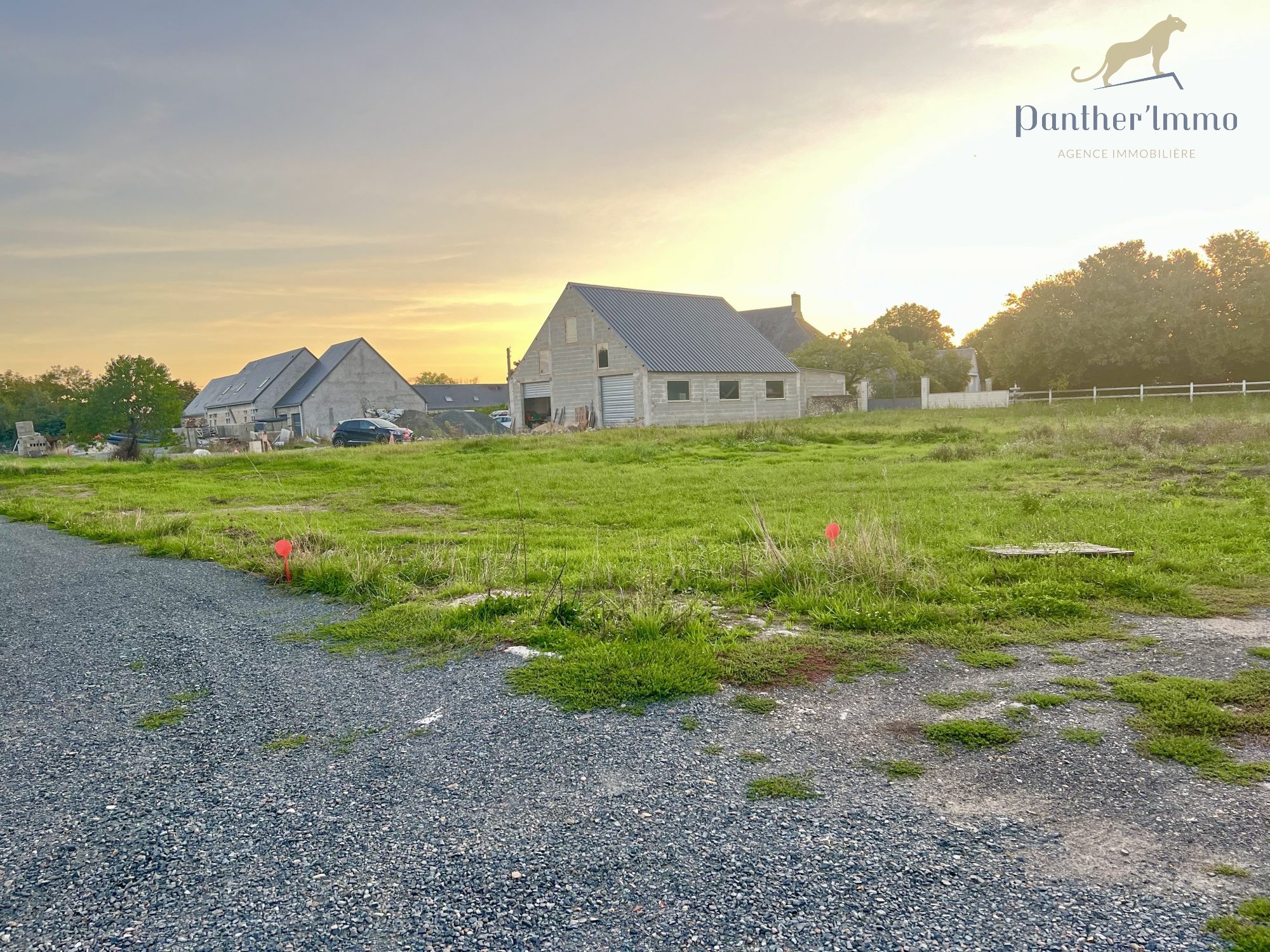 Terrain à vendre à Sorigny, 720 m² – photo 1 sur 4