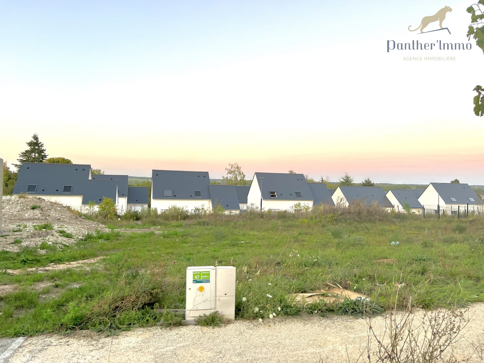 Terrain à vendre à Blere, 450 m² – photo 2 sur 3