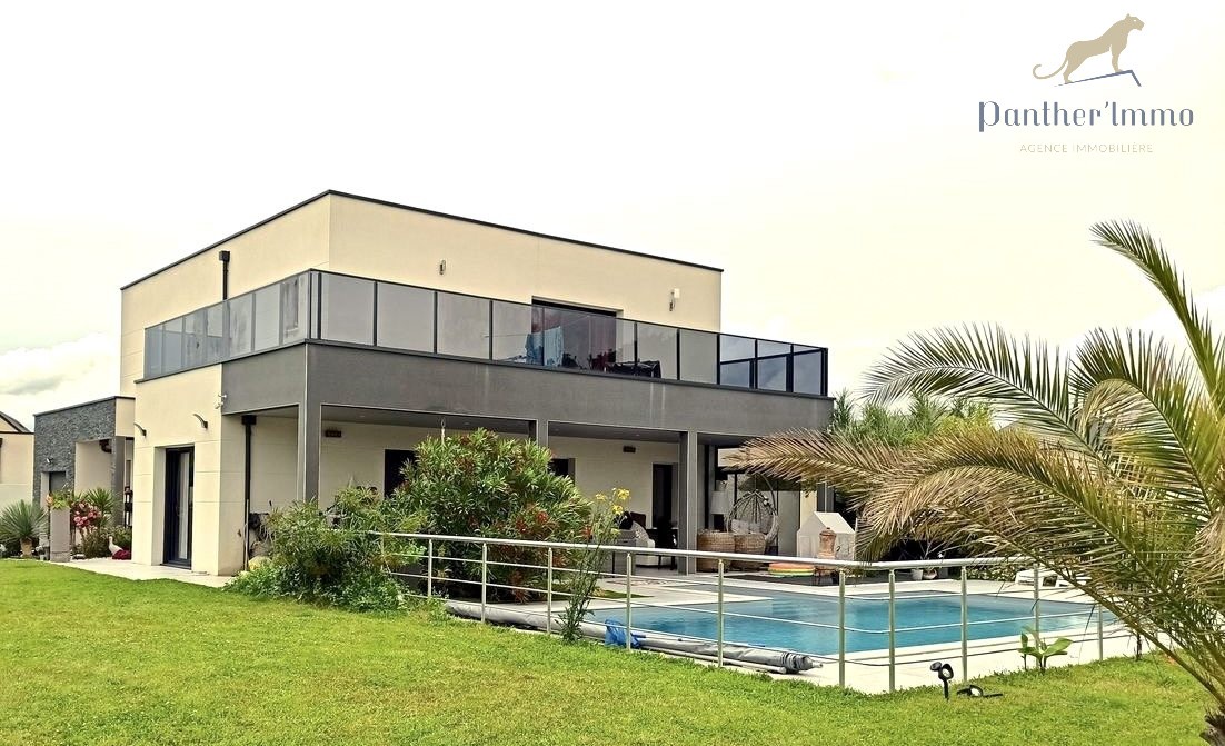 Maison à vendre à Joue les tours, 193 m², 7 pièces – photo 1 sur 16