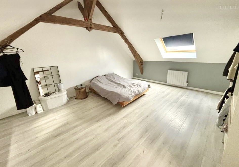 A VENDRE IMMEUBLE SAINT CLÉMENT DE LA PLACE — photo 3