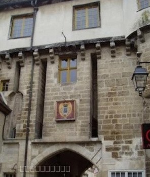 Exceptionnel Porte fortifiée Monument Historique Classé 15-17ème — photo 6