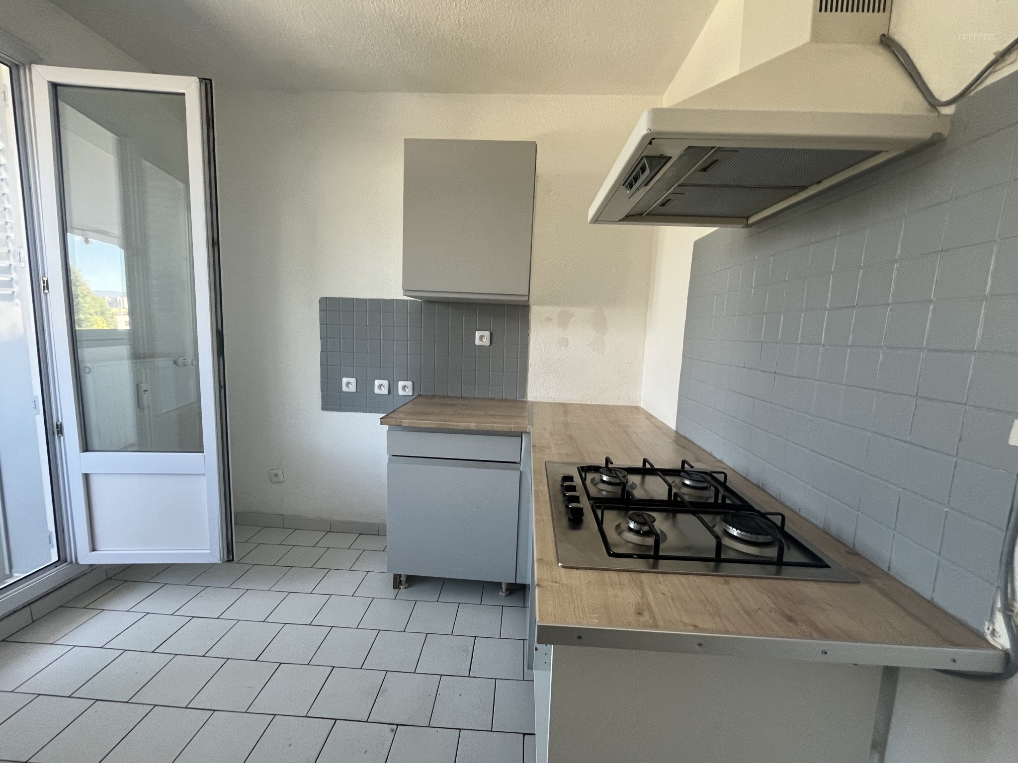 Exclusivité - SAINT MARTIN D'HERES T3 RUE de MALFANGEAT — photo 19