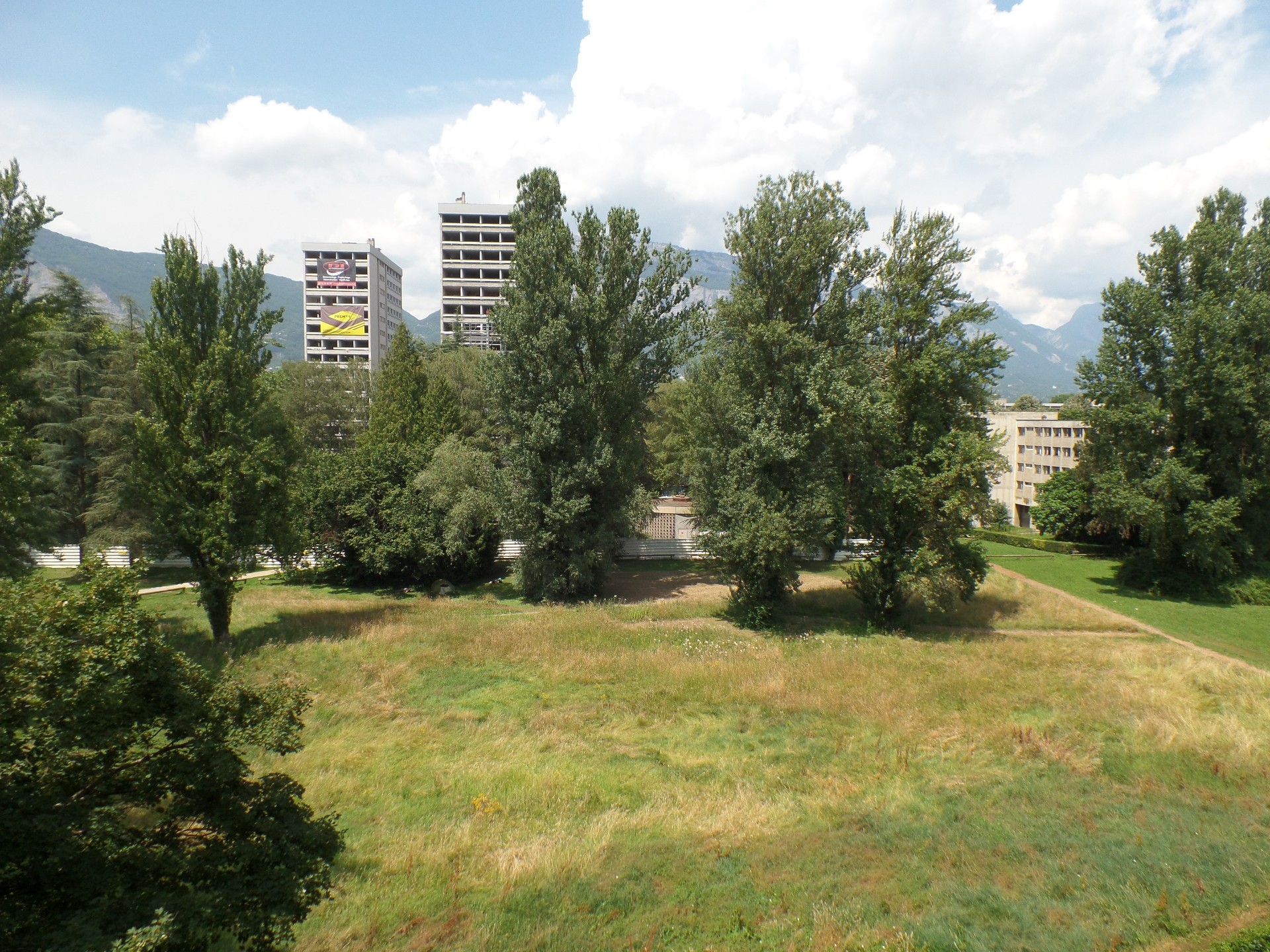 SAINT MARTIN D'HERES STUDIO MEUBLE — photo 9