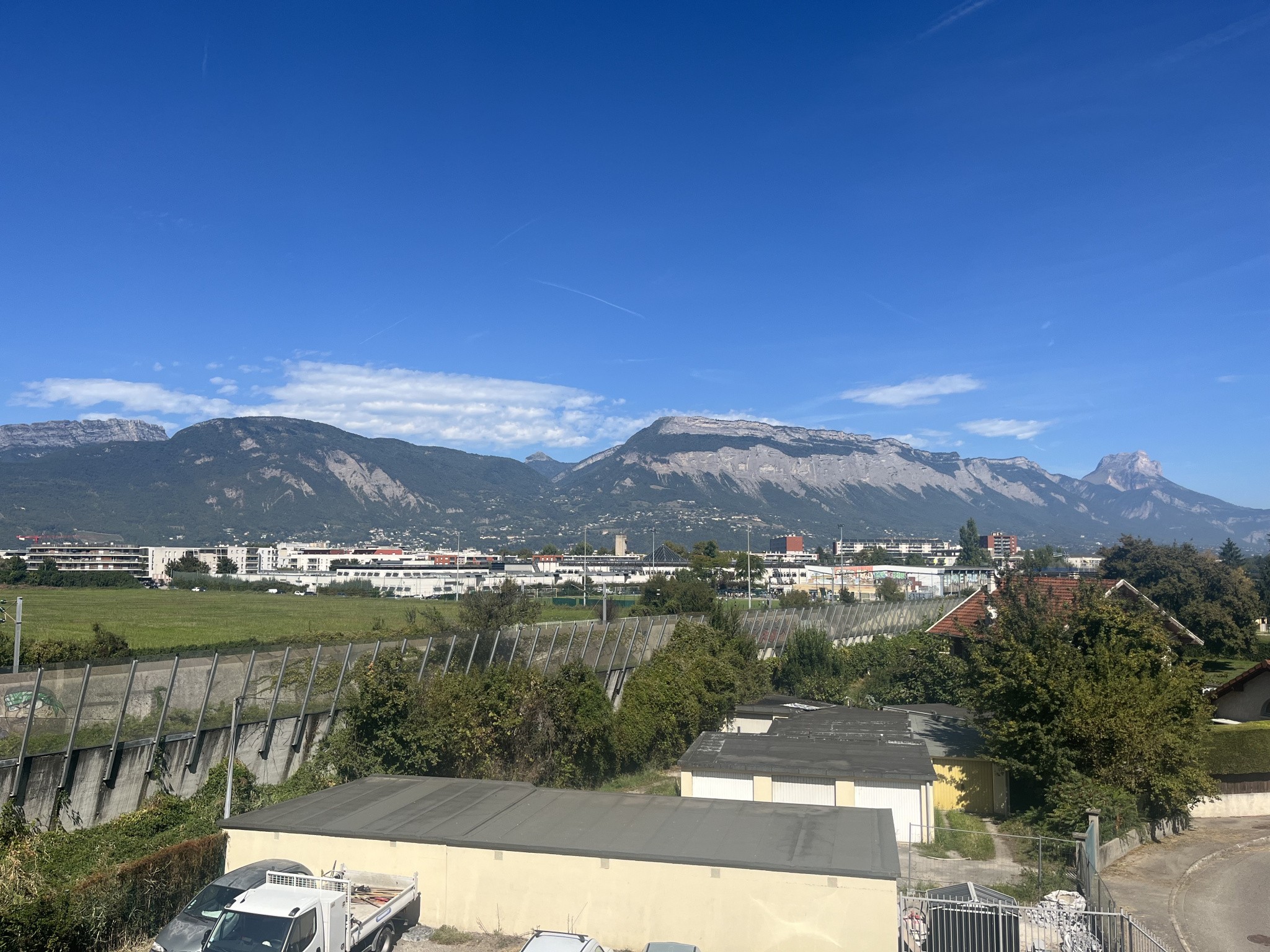 Exclusivité - SAINT MARTIN D'HERES T3 RUE de MALFANGEAT — photo 15