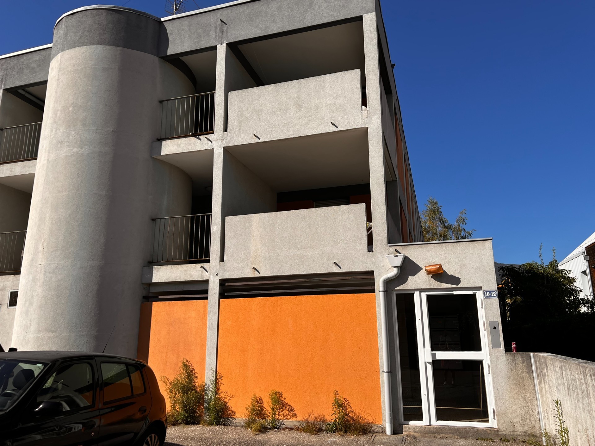 Appartement à louer à Grenoble, 16,77 m², 1 pièce – photo 2 sur 14