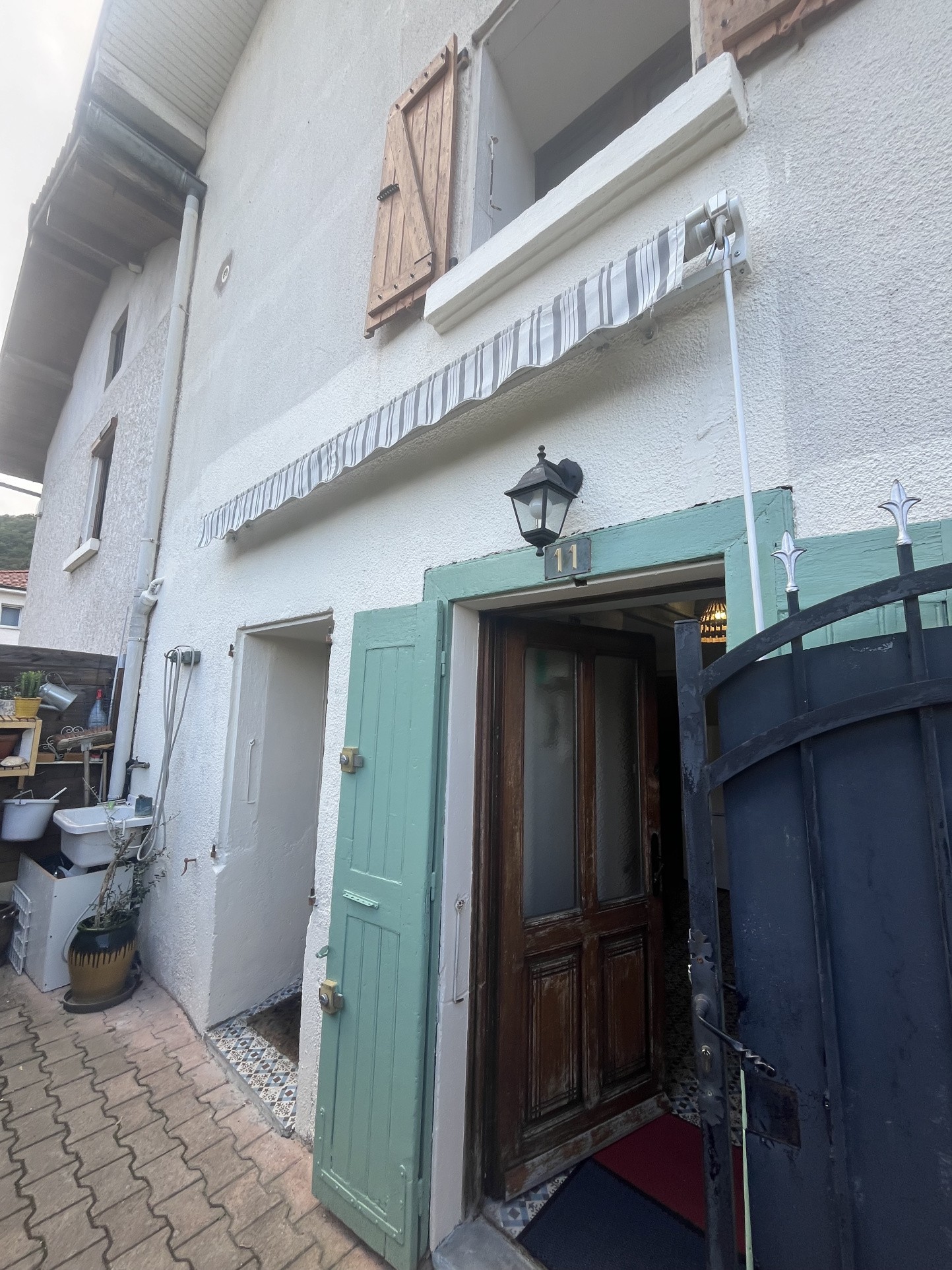 Bien immobilier à vendre à Poisat, 84,76 m², 5 pièces – photo 1 sur 16
