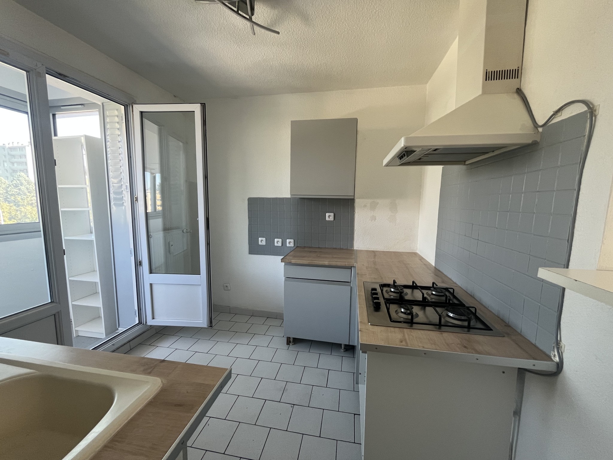 Exclusivité - SAINT MARTIN D'HERES T3 RUE de MALFANGEAT — photo 16