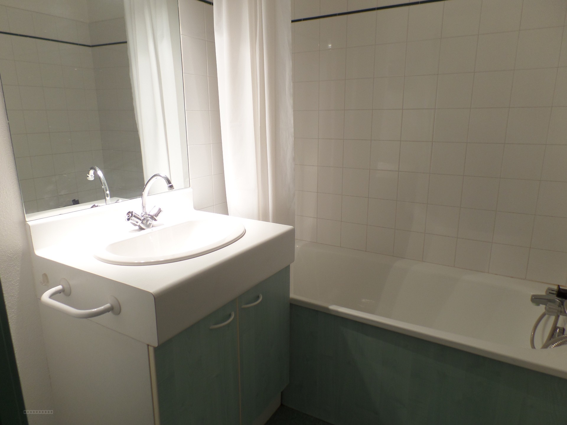 SAINT MARTIN D'HERES STUDIO MEUBLE — photo 8