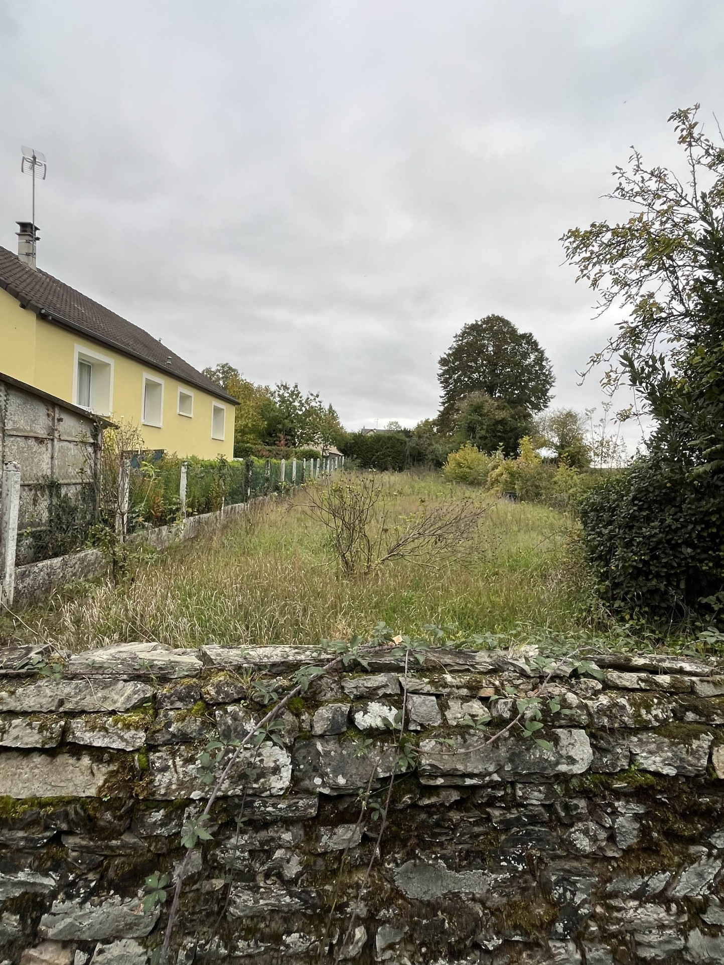 Terrain à vendre à Gesnes le gandelin, 369 m² – photo 1 sur 4