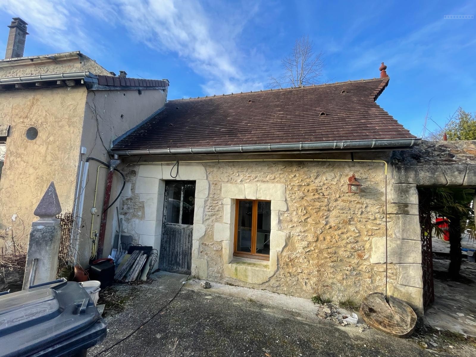 Maison à vendre à Neufchatel en saosnois, 352 m², 8 pièces – photo 3 sur 4