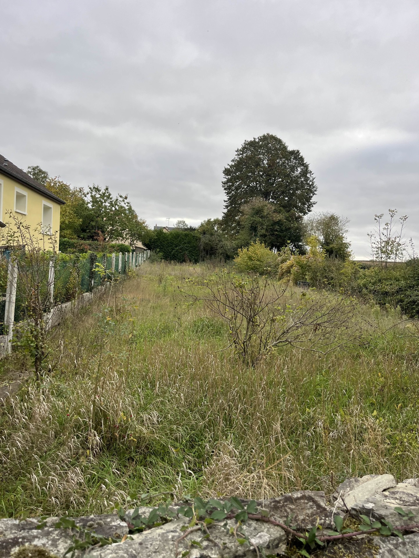 Terrain à vendre à Gesnes le gandelin, 369 m² – photo 2 sur 4