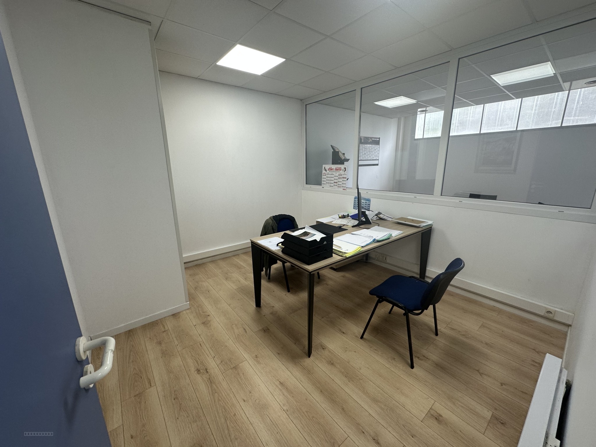 Local commercial à vendre à Montardon, 113 m², 4 pièces – photo 2 sur 6