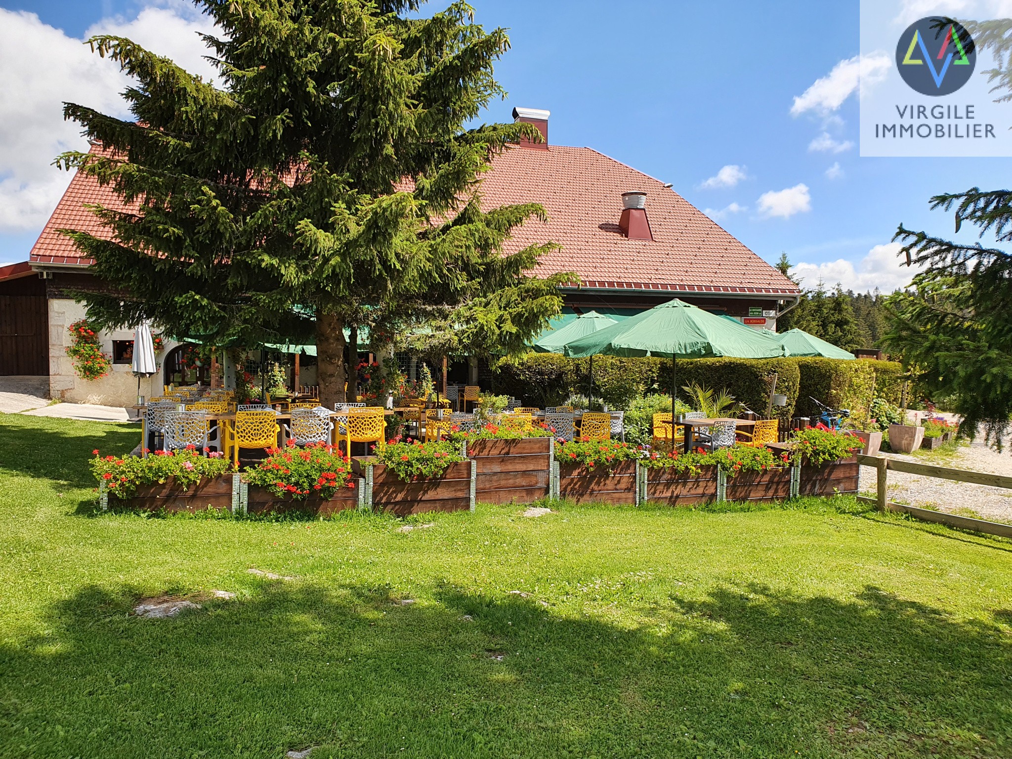 Fonds de commerce à vendre à Rochejean, 210 m² – photo 3 sur 20