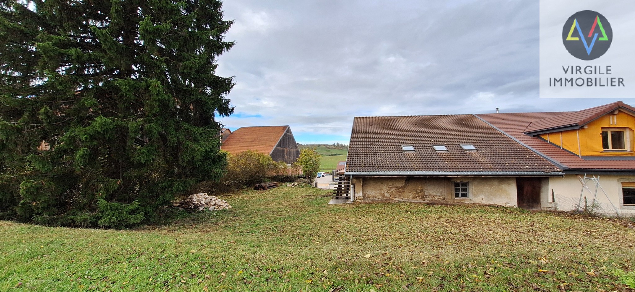 Ferme à vendre à Metabief, 400 m², 4 pièces – photo 2 sur 8