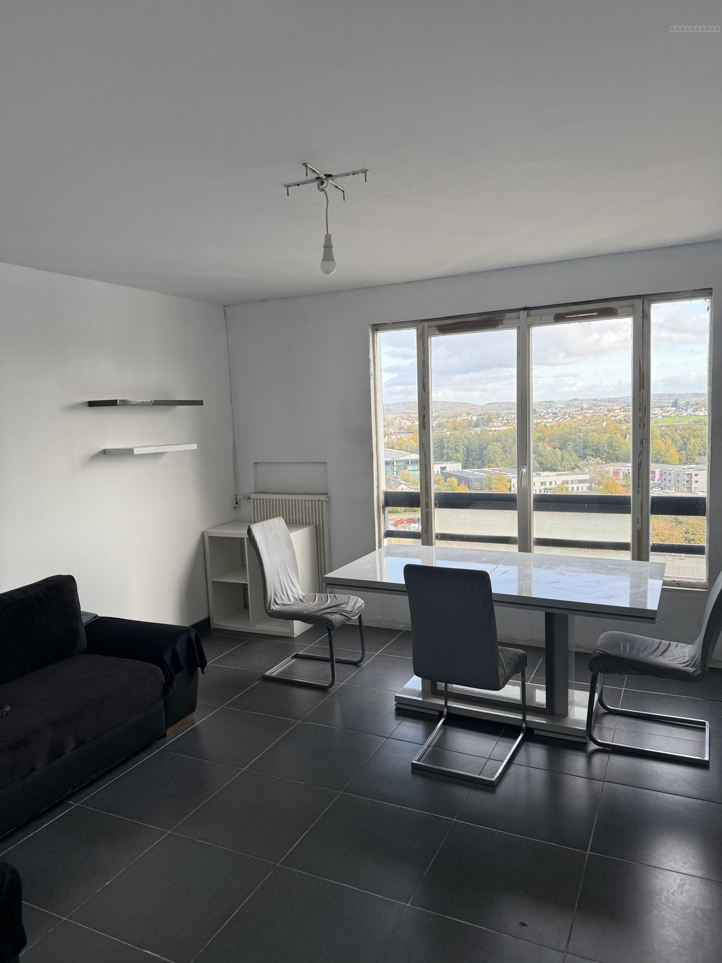 Appartement à vendre à Charleville mezieres, 1 400 m², 3 pièces – photo 1 sur 6