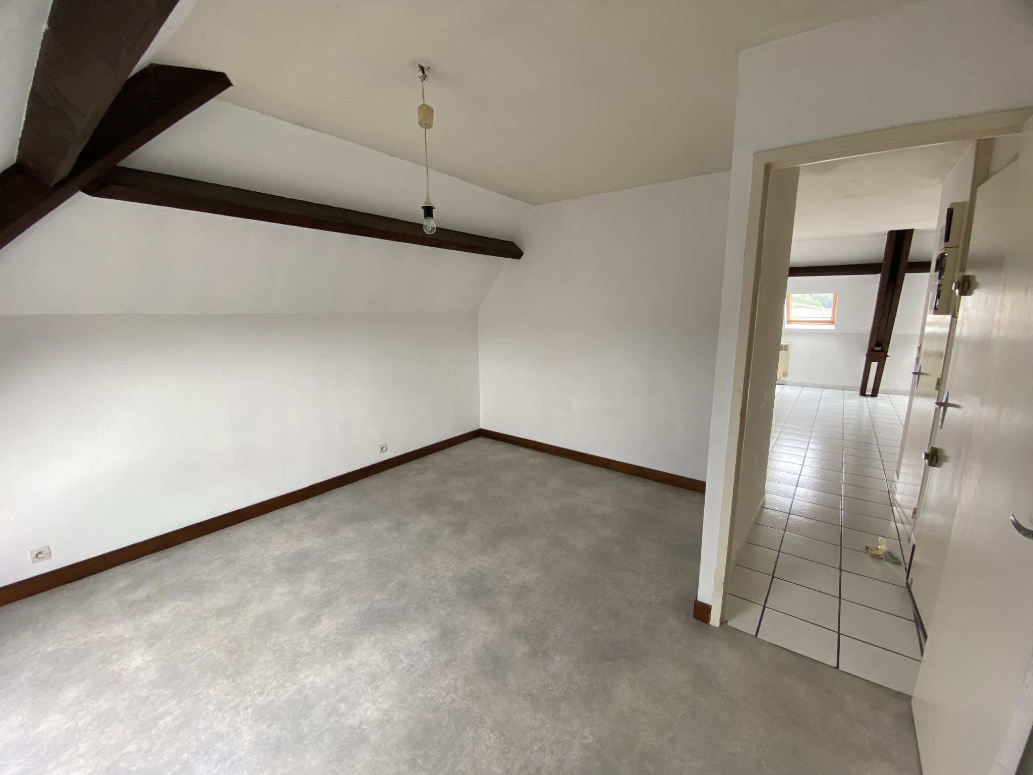 Appartement T2 de 37.8 m2 situé au 3ème et dernier étage d'un immeuble comprenant 8 lots à FECAMP — photo 6