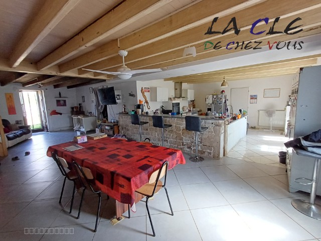 Maison à vendre à Faye sur ardin, 4 182 m², 5 pièces – photo 2 sur 6